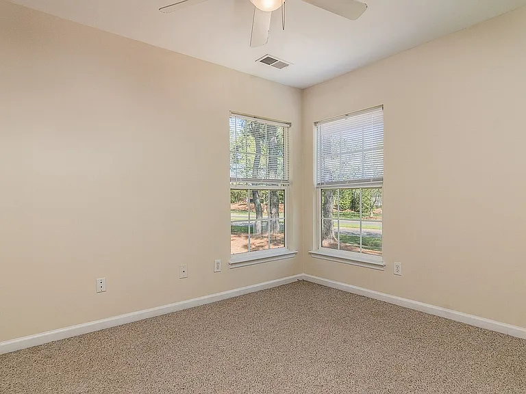 106 Autry Ave — Photo 25