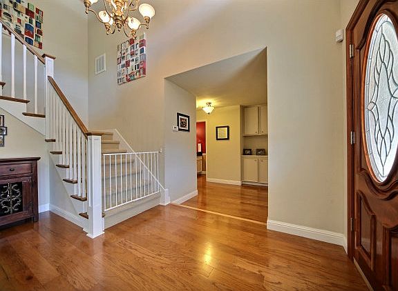 4th image of 1611 Dorcey Ln