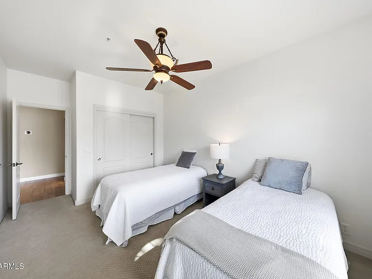 7642 E Hartford Dr — Photo 30