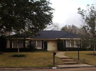 103 Spokane St, Victoria, TX 77904