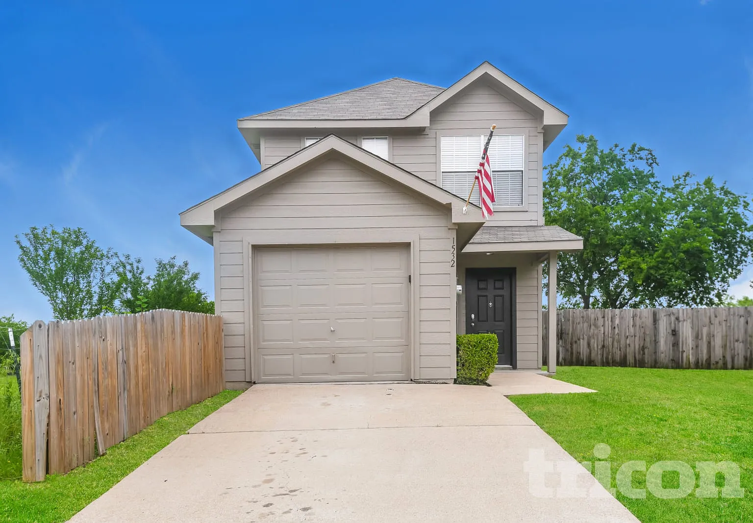 1532 Pine Lane Fort Worth TX — Photo 1