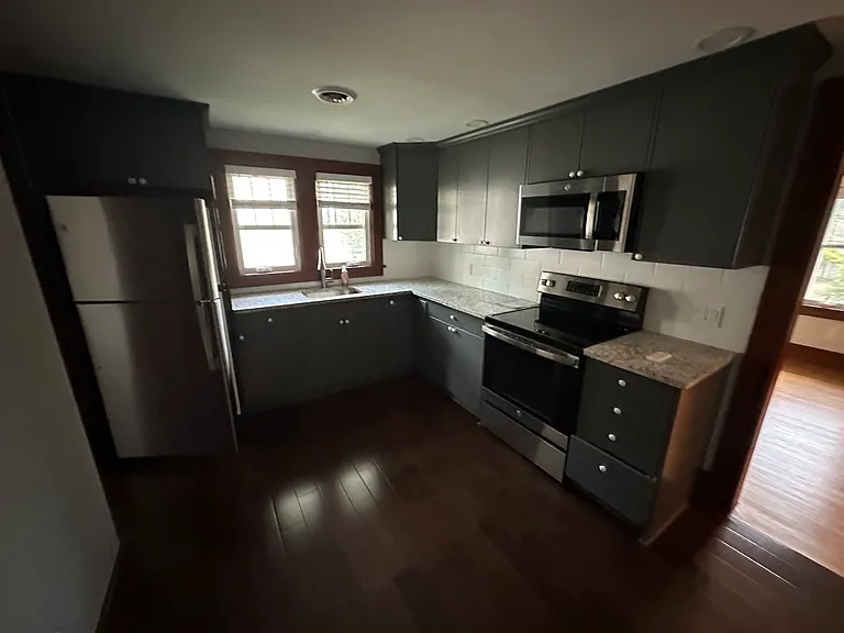 209 East Ave #2 — Photo 28