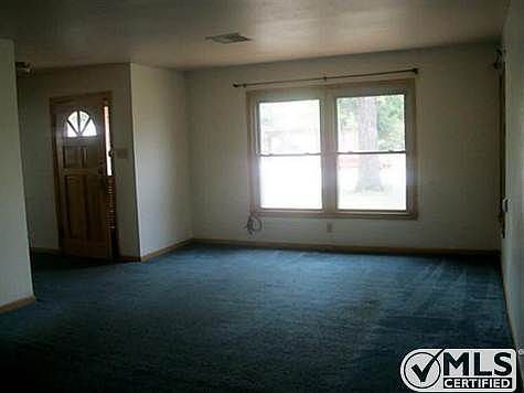 2nd image of 618 E North 18th St
