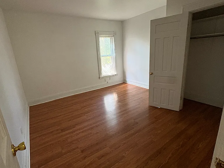 415 W State St #2 — Photo 4