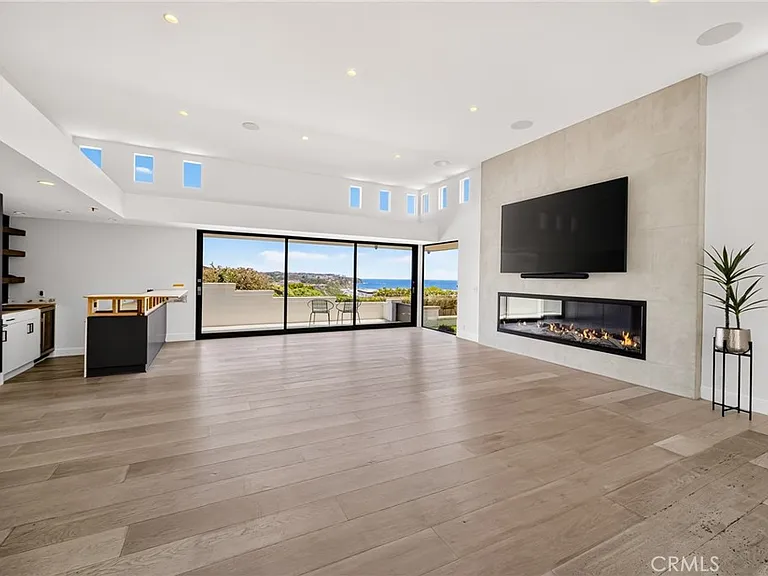 17 Monarch Bay Dr — Photo 4