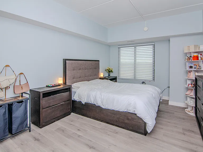 111 N Ashley St #701 — Photo 23