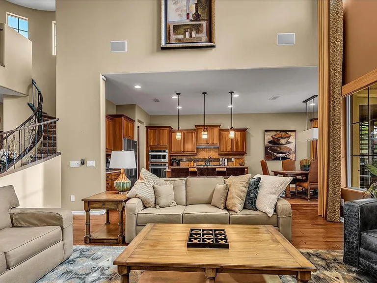 3355 E Indigo St — Photo 35