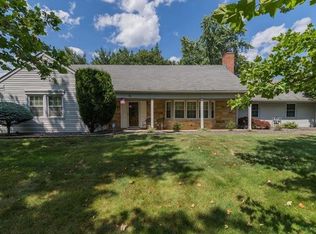 34 Cymbeline Dr, Old Bridge, NJ 08857