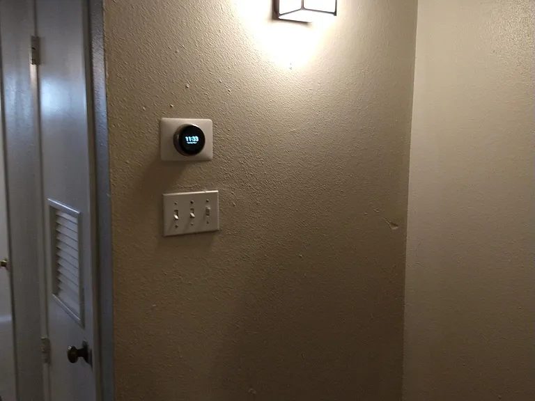 recently serviced H/VAC, with working nest thermostat and fresh paint throughout