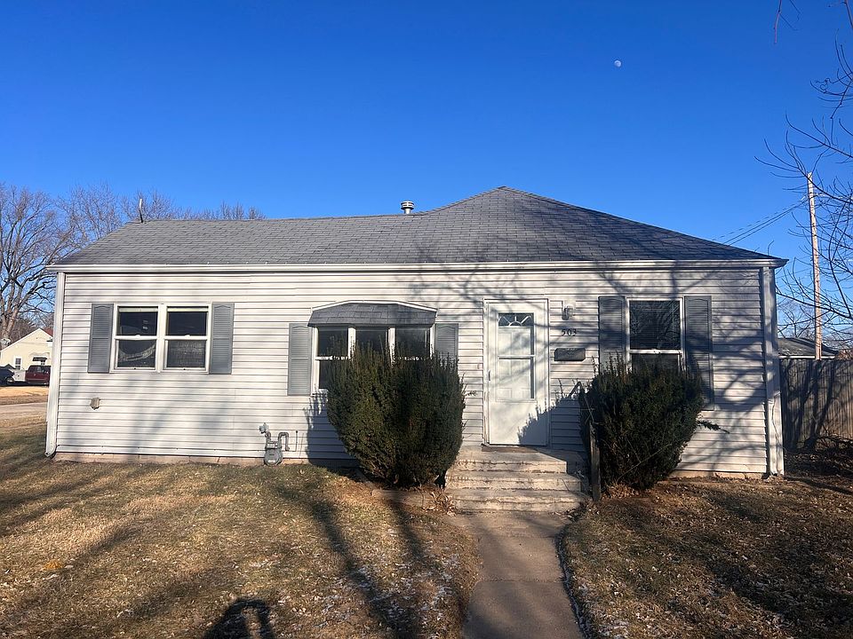 1st image of 503 S Elsie Ave