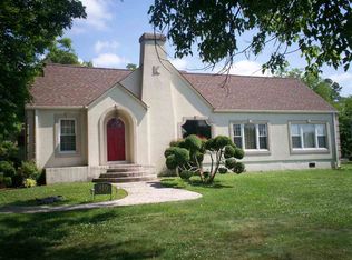 810 W Madison Ave, Athens, TN 37303