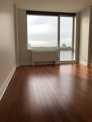 Rented by Level Group | media 14