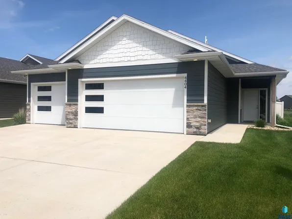 4404 E Leubecher Pl, Sioux Falls, SD 57108