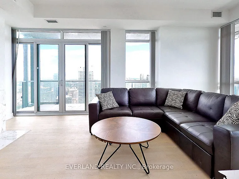 7 Grenville St #6105 — Photo 20