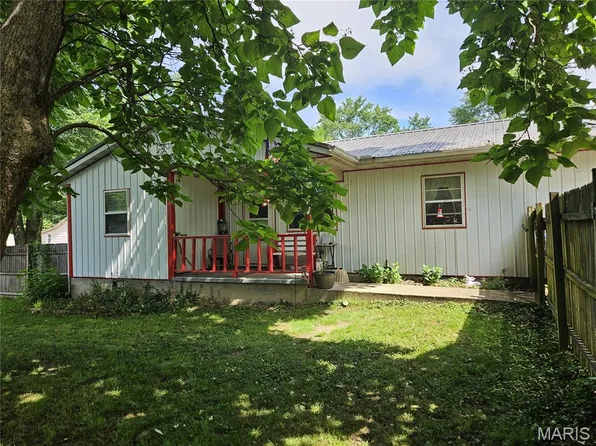 904 W 3rd St, Salem, MO 65560