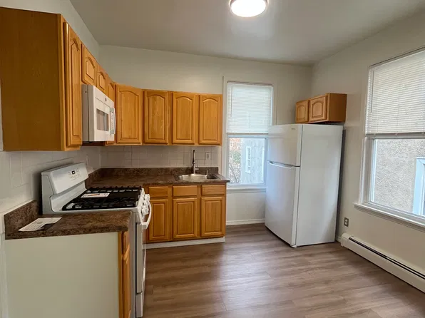 (undisclosed Address), Yonkers, NY 10704