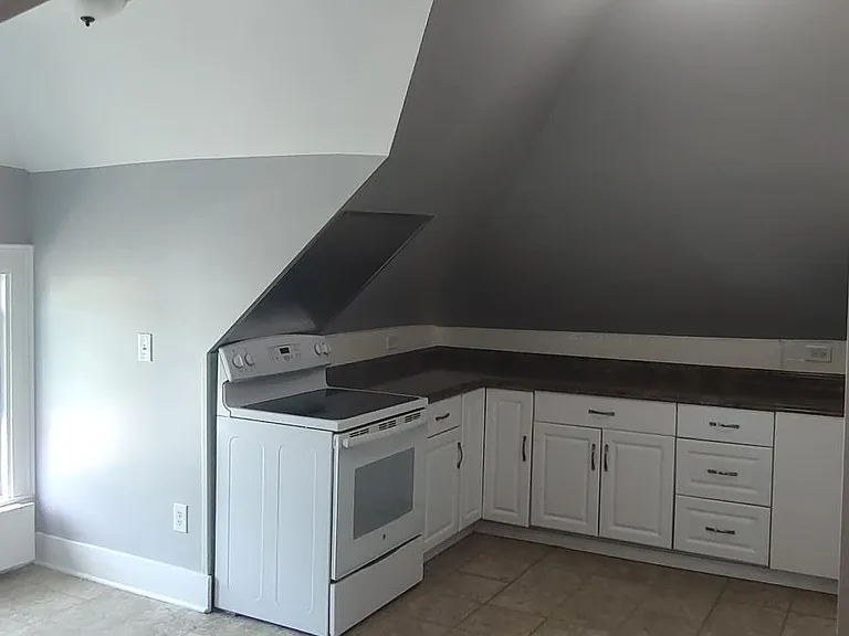 24 Halifax St #3 — Photo 6