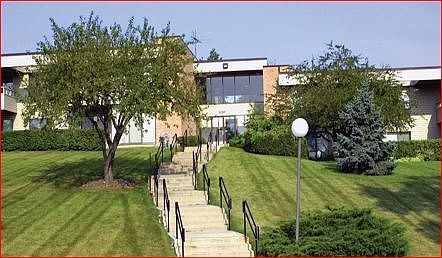 3rd image of 1095 N Sterling Ave APT 211