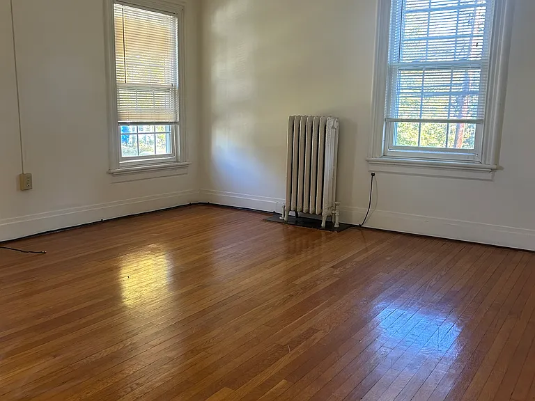 7431 S Broadway #2 — Photo 10