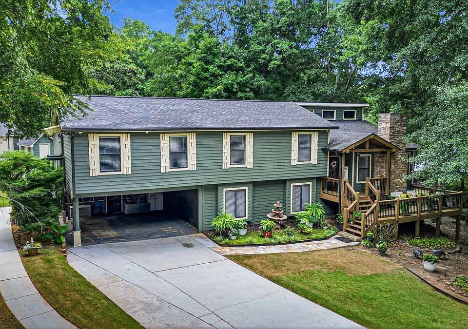 1st image of 235 Roberts Rd