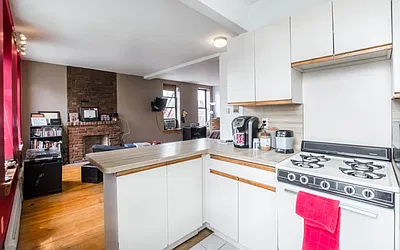 Rented by Bond New York