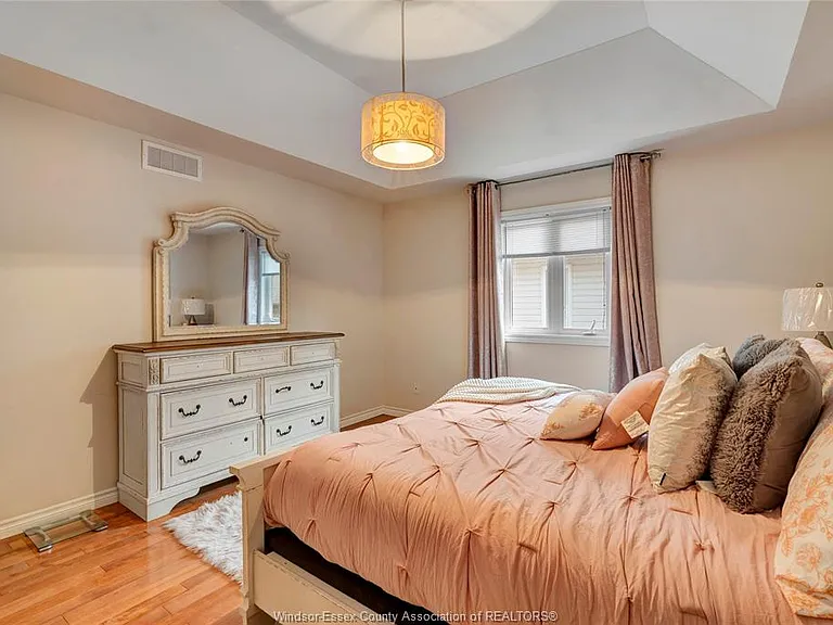 80 Whelan Dr #MAIN — Photo 13