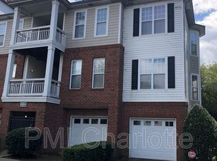 6710 Mallard Park Dr #8, Charlotte, NC 28262