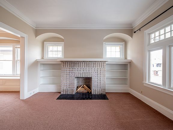 4th image of 14627 Leonard Ave #14627
