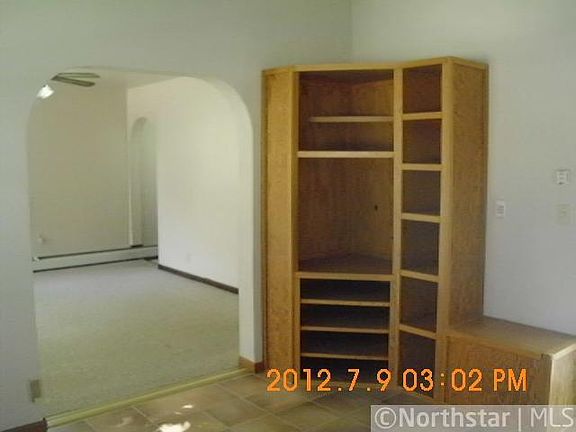5th image of 1192 Woodbridge St