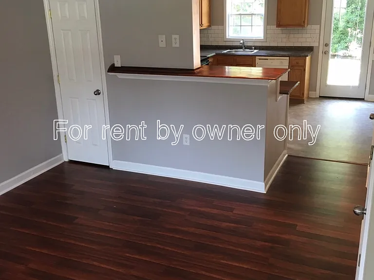 538 Country Ln #538 — Photo 2