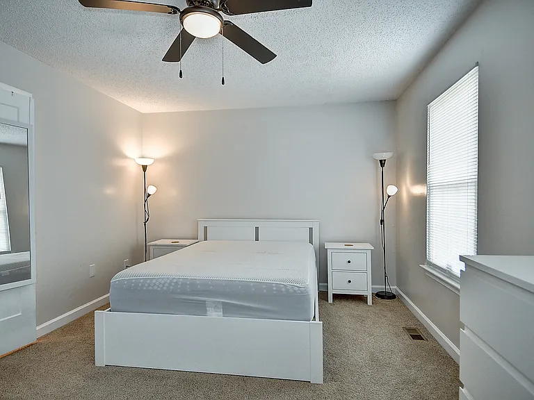 770 Spence Cir — Photo 24