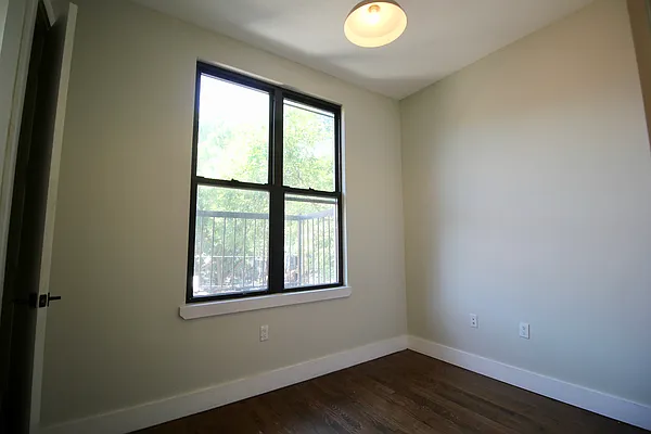 Rented by Hagstrom Management Inc | media 24