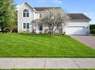 45 Casey Ln, Colchester, VT 05446