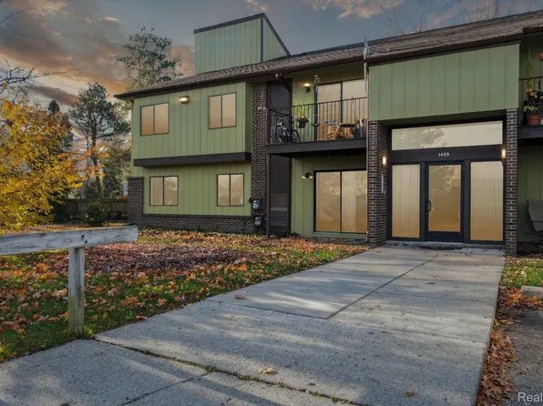 1459 E Chateau Vert St E APT D, Ypsilanti, MI 48197