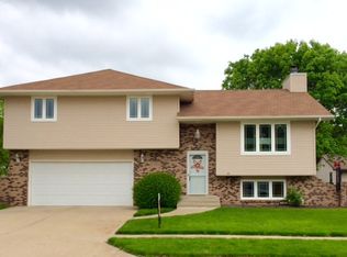 3269 34th Ave, Columbus, NE 68601