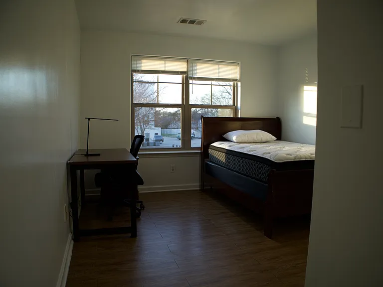 College Center Apartments — Photo 97
