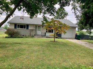 3312 Birchbrook Dr, Bay City, MI