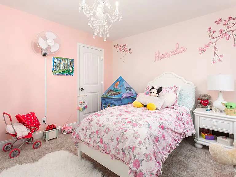 1103 Magenta Way — Photo 15