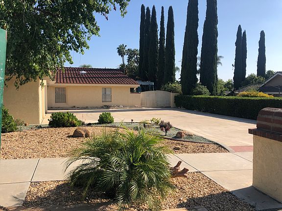 2nd image of 2065 N Calle Yucca
