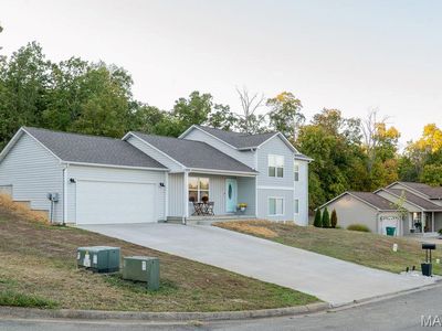363 Moss Ln, Farmington, MO, 63640