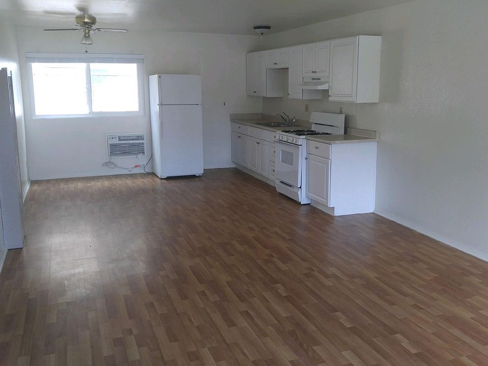 2nd image of 534 Aster St