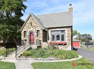 215 W Fremont Ave, Elmhurst, IL