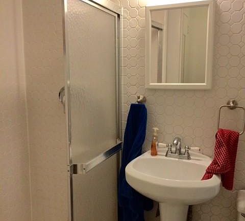 5th image of 217 E 59th St APT 2F