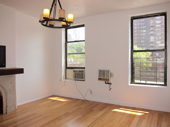 5th image of 235 9th Ave