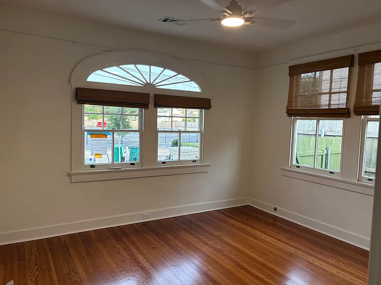 216 Orion Ave — Photo 6