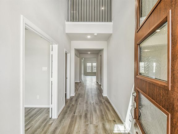 5th image of 31414 Greenville Creek Ln