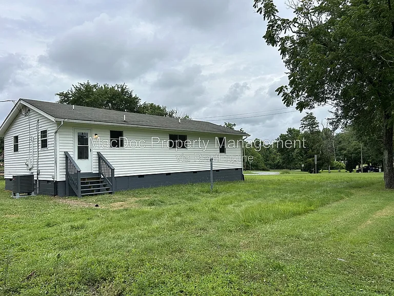 321 Union Ave — Photo 19