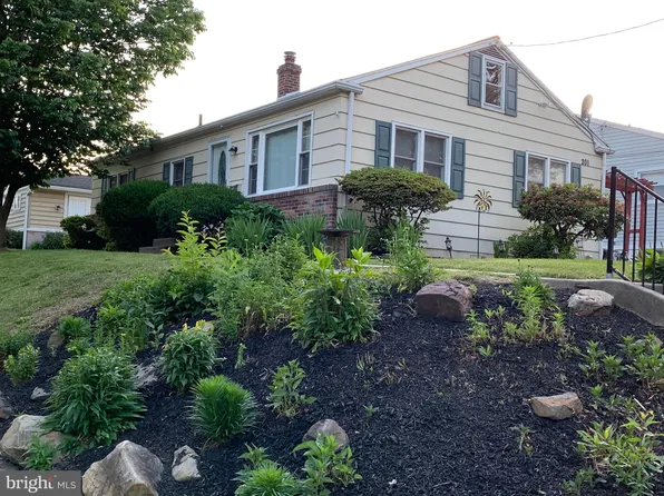 201 Tasker Ave, Folsom, PA 19033