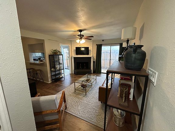 2nd image of 6024 Stoneybrook Dr