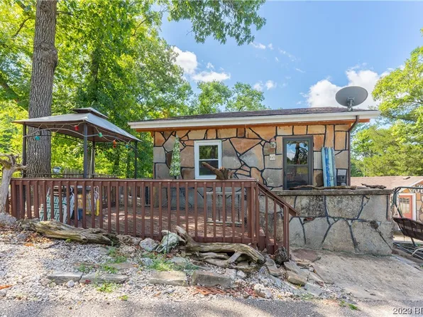 68 Wilson Resort Dr, Camdenton, MO 65020
